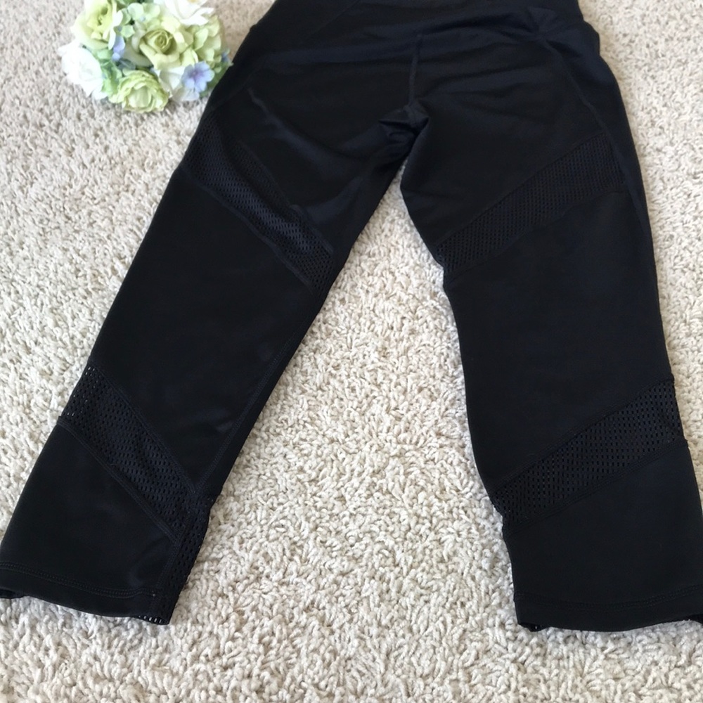 Z By Zella work out crop pants - Picture 3 of 14